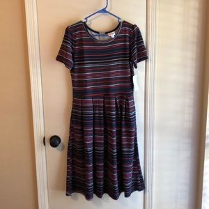 NWT Lularoe Amelia size Large